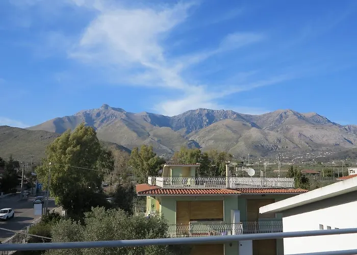 Albergo Little Garden Formia